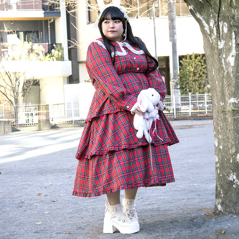 大きいサイズレディースフリルがいっぱいティアードワンピース【ぽっちゃりアンバサダーコラボNo.1】(4L/6L)/Taberunosky(タベルノスキー)