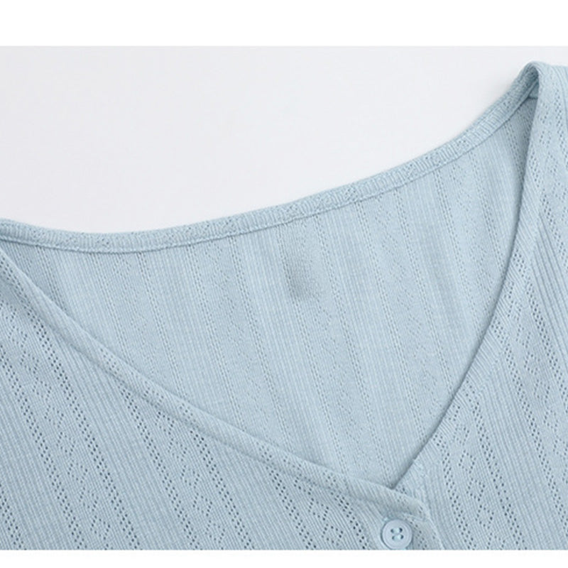 Lightweight and fluffy V-neck cardigan in plus sizes (LL/3L/4L/5L/6L)