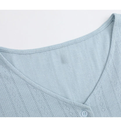 Lightweight and fluffy V-neck cardigan in plus sizes (LL/3L/4L/5L/6L)