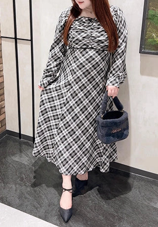 身長161cm-165cmの時のワンピースの着丈125cm