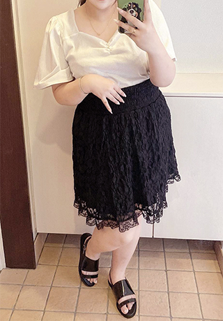 身長161cm-165cmの時のスカートの着丈57cm