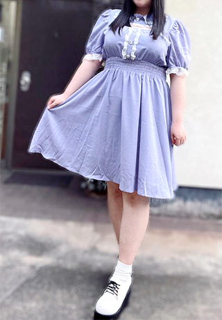 身長166cm-170cmの時のワンピースの着丈102cm