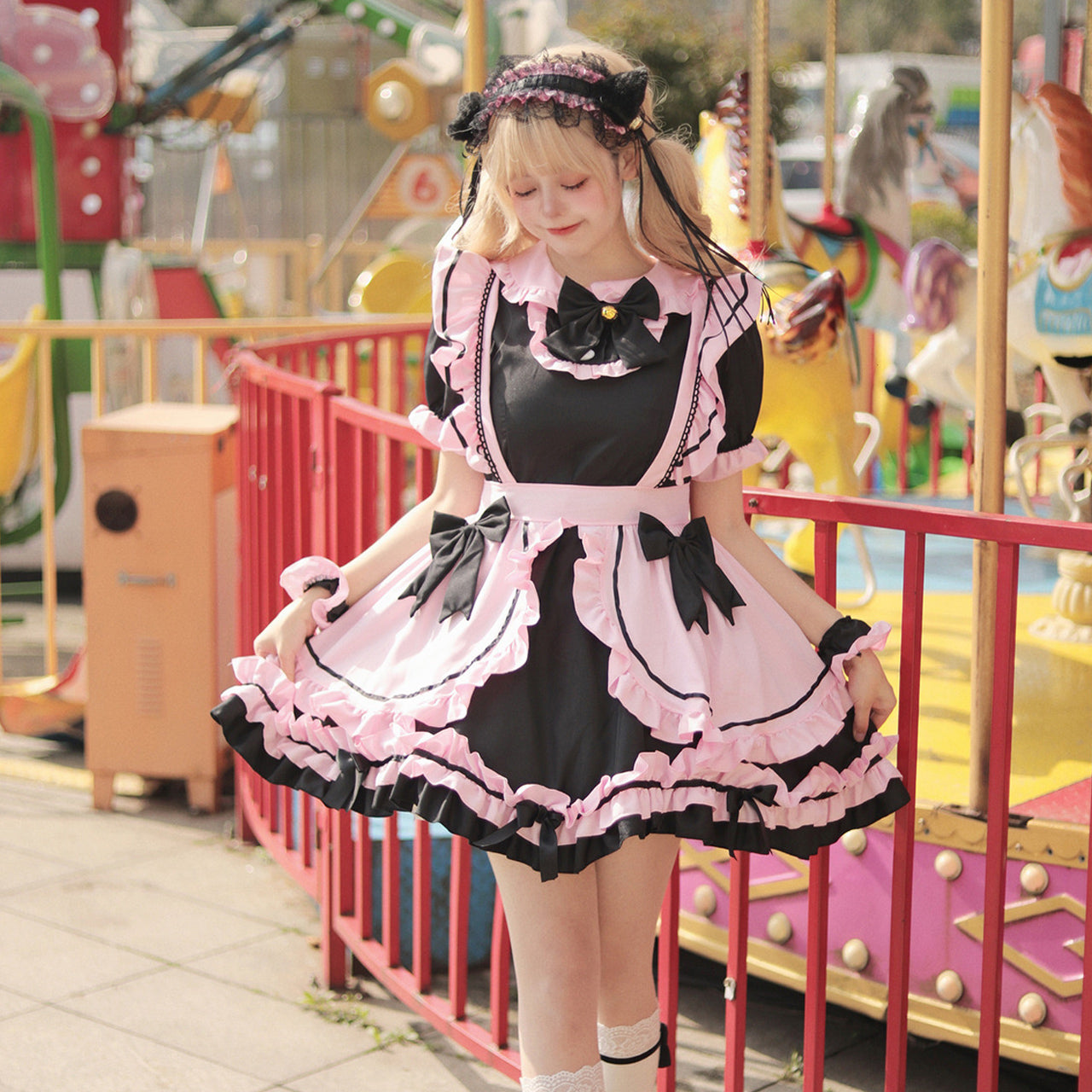 大きいサイズ レディース Pink♡Black Landmine-chan Frill Maid Dress (M/L/2L/3L/4L/5L/6L) / Cosplay / Halloween