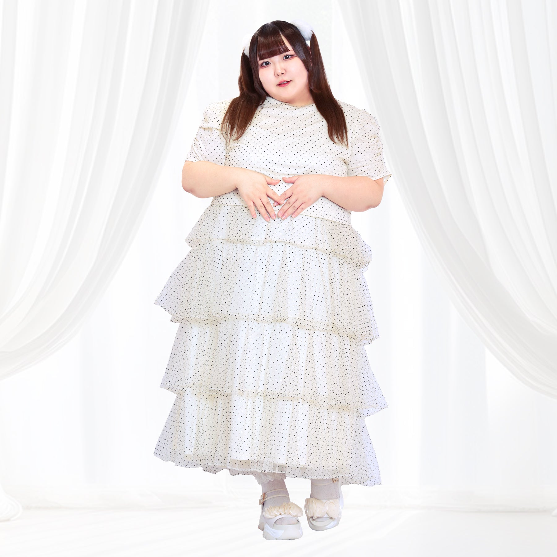 イヴォワール・ドットチュール・バック大きいサイズ　リボンティアードセットアップ（3L/4L/5L/6L）/Taberunosky（タベルノスキー）６Lサイズモデル着用　ホビ垢　