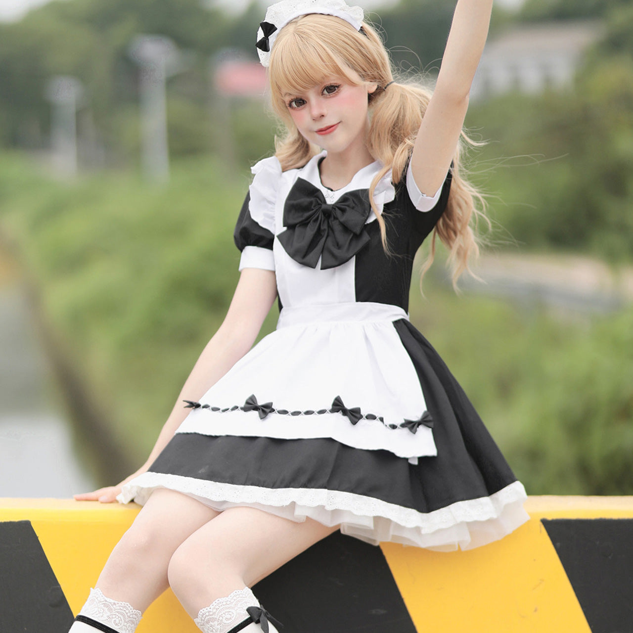大きいサイズ レディース 白黒お人形のふわふわメイドワンピース (M/L/2L/3L/4L/5L/6L)/コスプレ/ハロウィン
