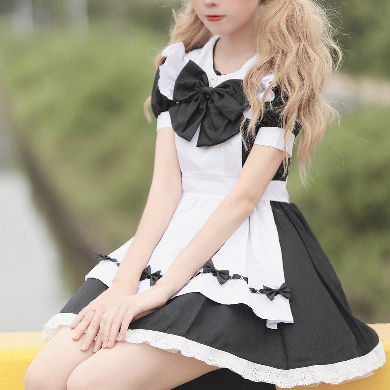 大きいサイズ レディース 白黒お人形のふわふわメイドワンピース (M/L/2L/3L/4L/5L/6L)/コスプレ/ハロウィン