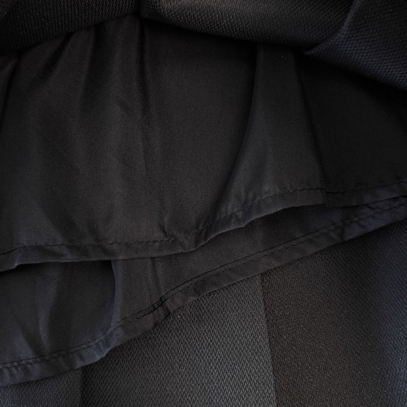 大きいサイズ レディース ショート丈のブラックプリーツスカート(3L/4L/5L/6L/7L)