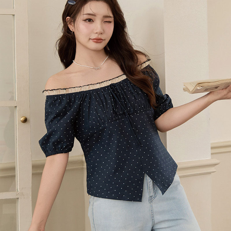 大きいサイズ レディース ブラックドットのふんわり華奢見えリボンオフショルブラウス(LL/3L/4L/5L/6L)