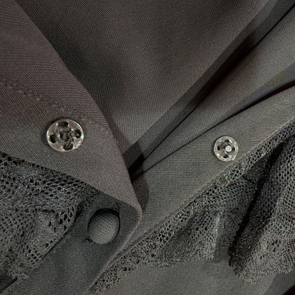 うさぎ刺繍のダークケープブラウス(3L/4L/5L/6L)