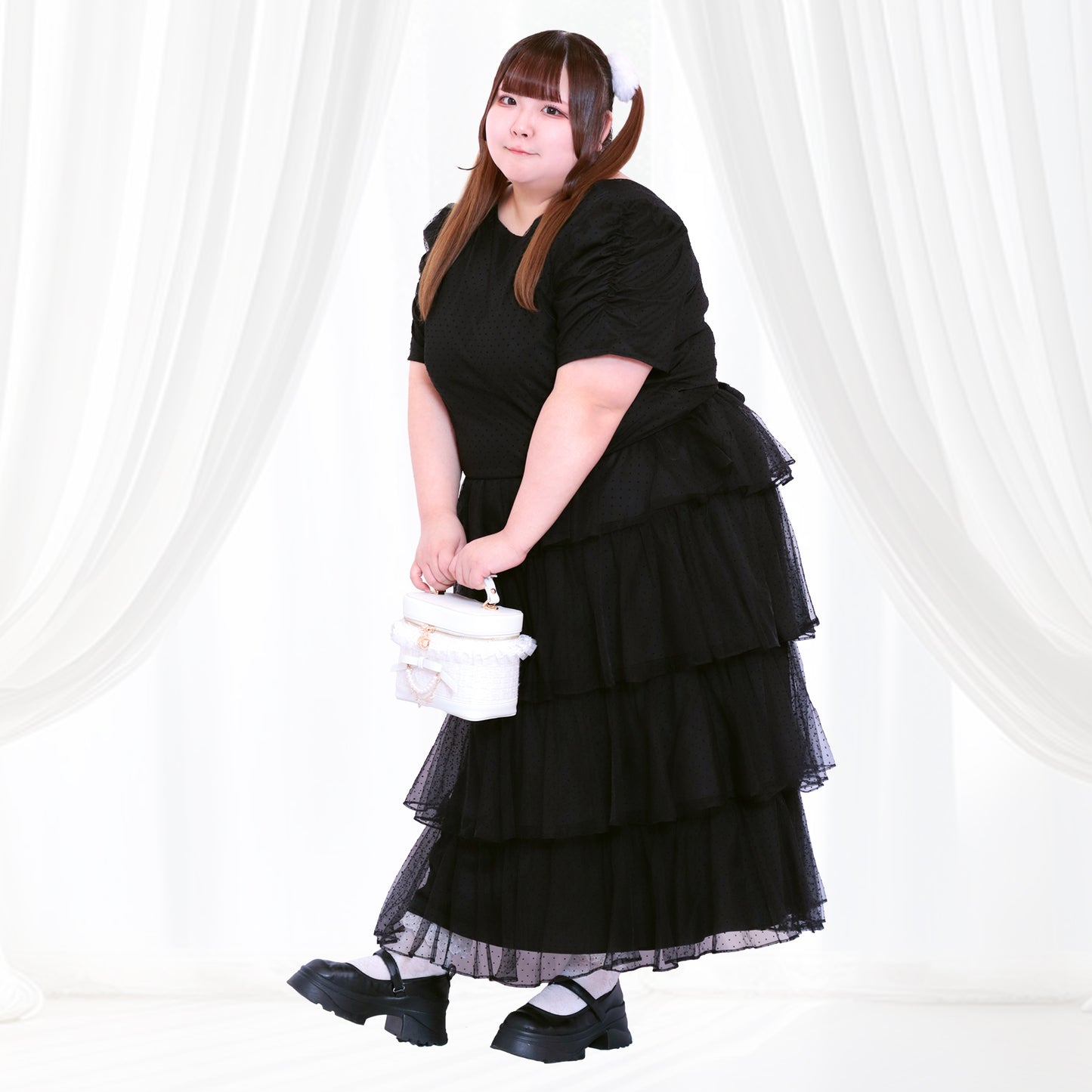 大きいサイズ レディース ノワール・ドットチュール・バックリボンティアードセットアップ（3L/4L/5L/6L）/Taberunosky（タベルノスキー）