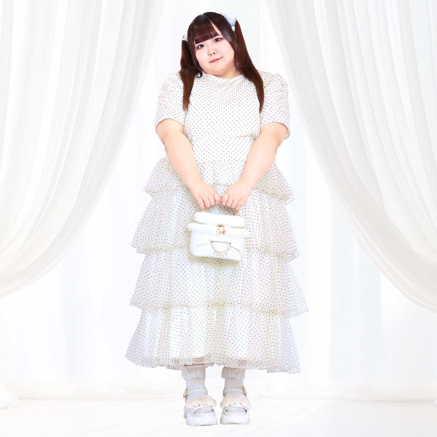大きいサイズ レディース イヴォワール・ドットチュール・バックリボンティアードセットアップ（3L/4L/5L/6L）/Taberunosky（タベルノスキー）
