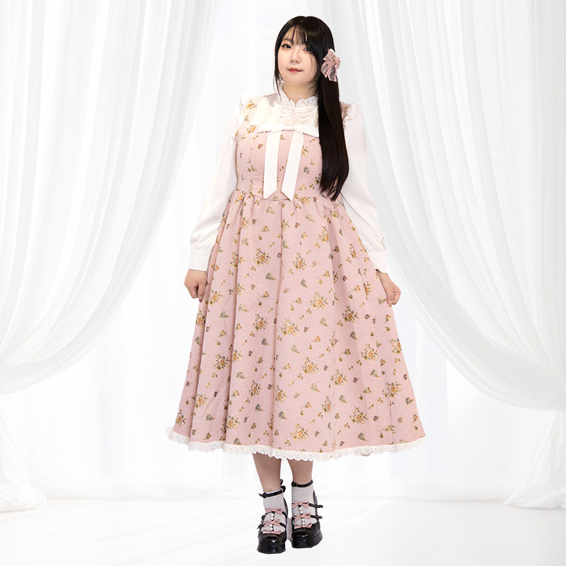 大きいサイズの春ワンピースにおすすめな大人ガーリーな花柄フレアワンピース