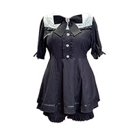 Plus-size summer trends: mass-produced and 