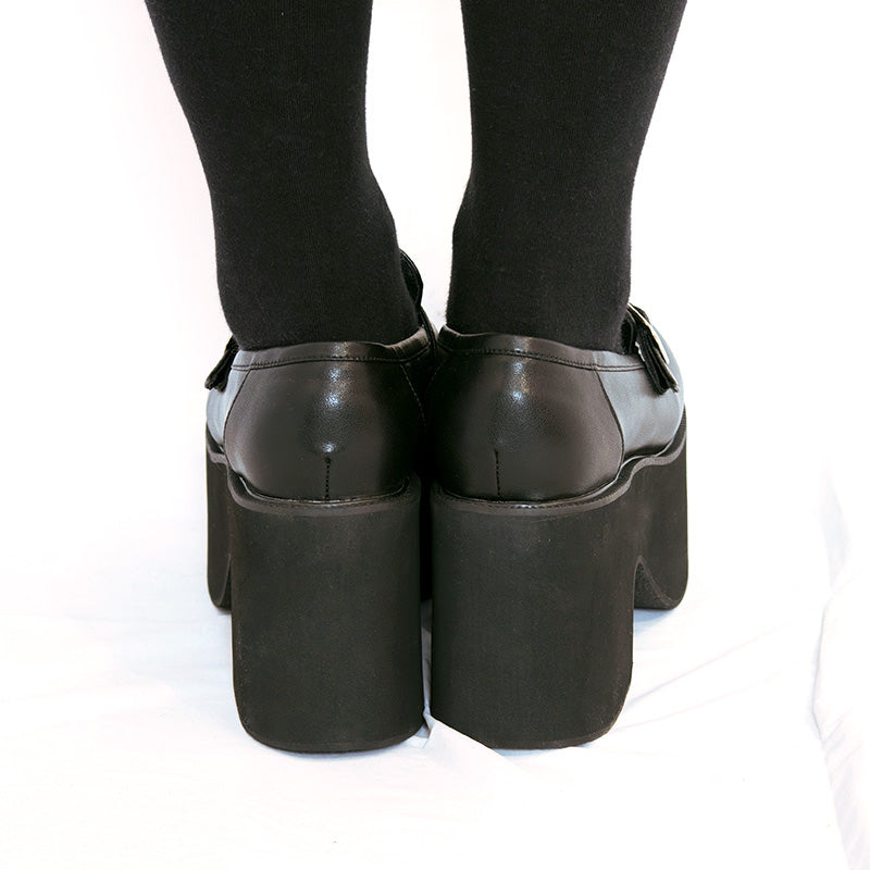 【29cmまでオーダーOK】■王道バックル厚底パンプス/大きいサイズの靴